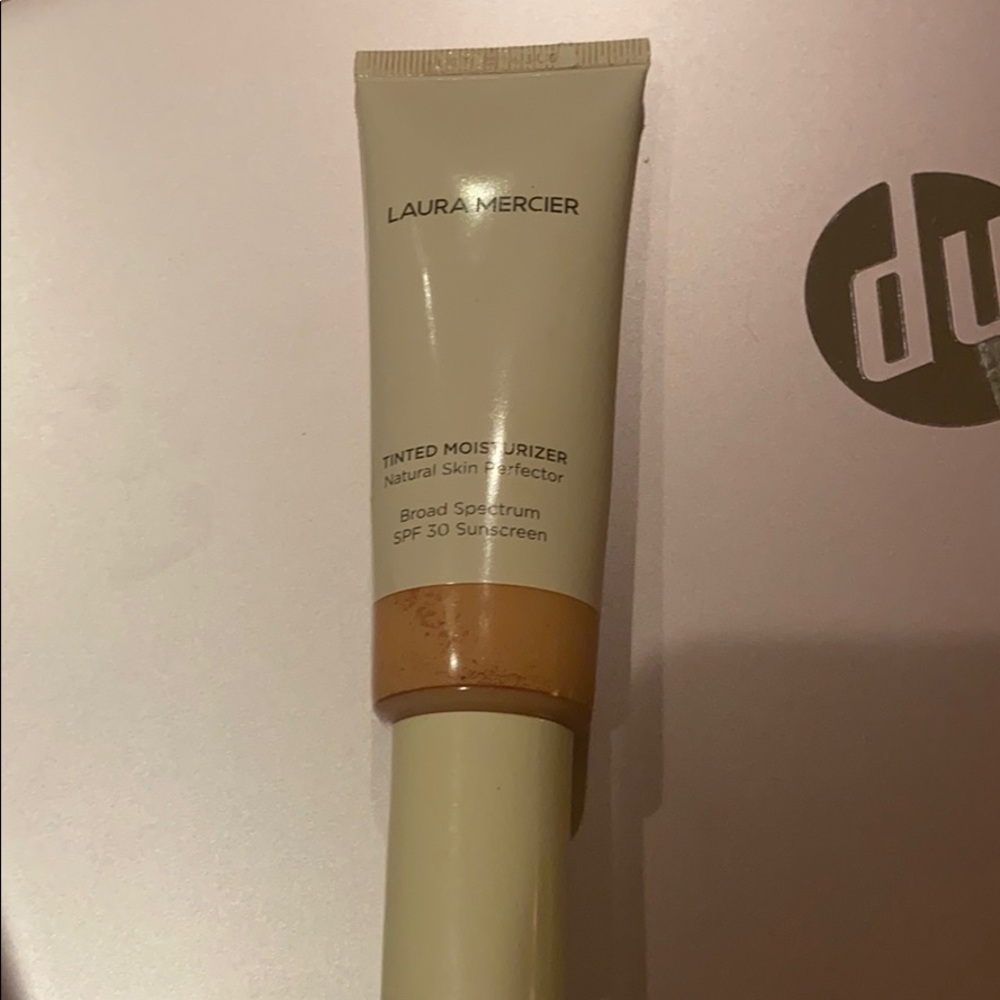 Laura mercier BISQUE tinted moisturizer.